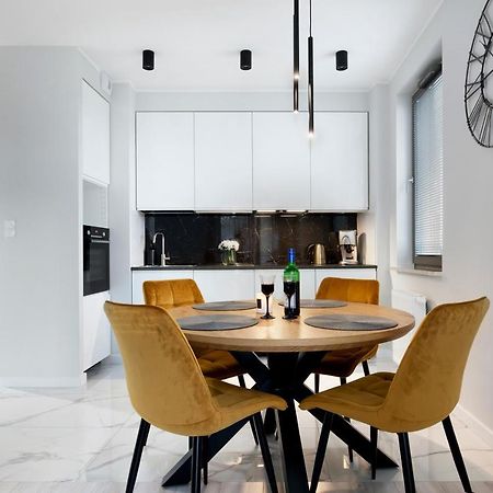 Elite Apartments Garden Gates Premium Гданьск Экстерьер фото